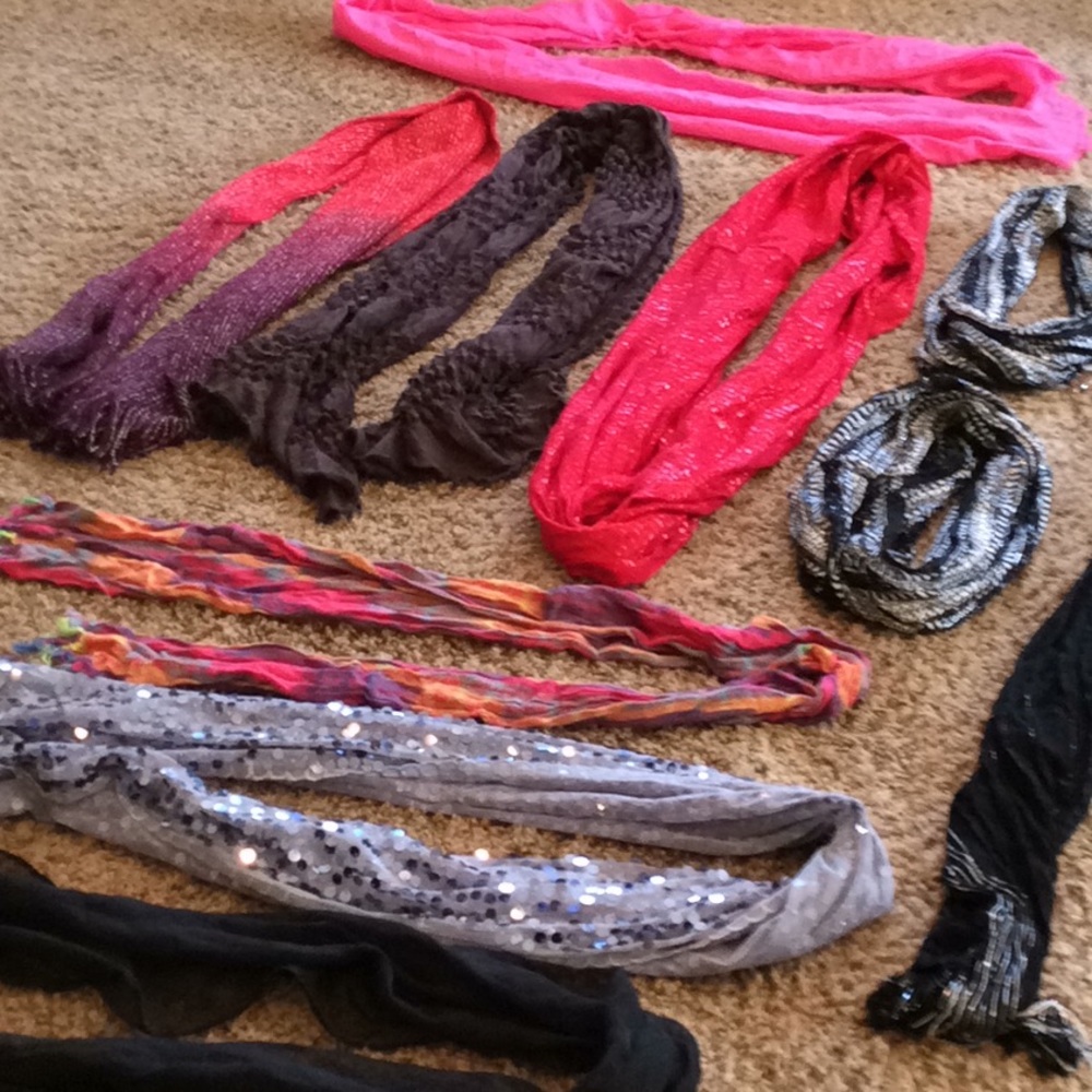 Scarfs
